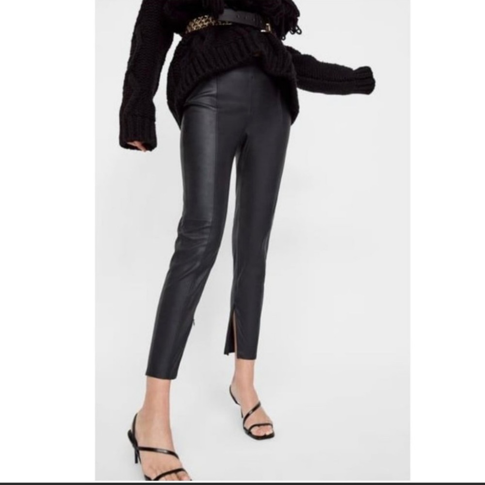 Zara Faux Leather Leggings in size M